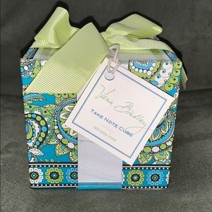 Vera Bradley note cube